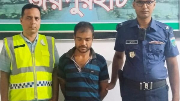 পাঁচবিবি থানার ওসি মাদক নির্মূলে অটল